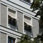 Refleksole - systemy zewnętrznych rolet tekstylnych 70 roleta mr120 dz 17 13760mr 120 Swiatlo i cien.jpg